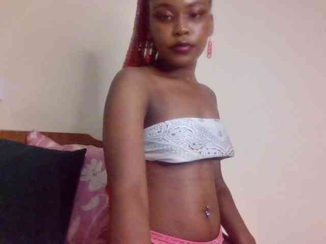 LillyGoddess webcam