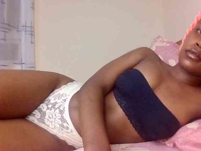 LillyGoddess webcam