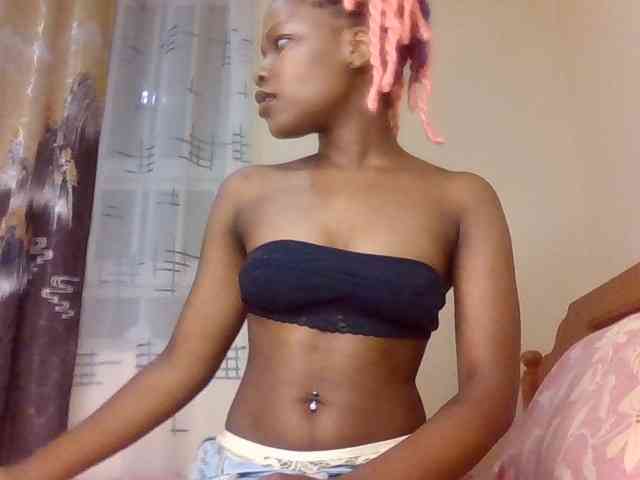 LillyGoddess webcam