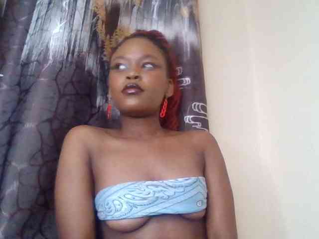 LillyGoddess webcam