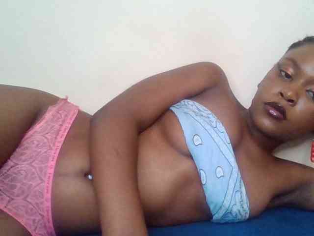 LillyGoddess webcam