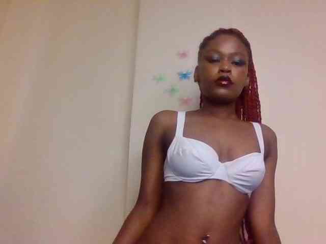 LillyGoddess webcam