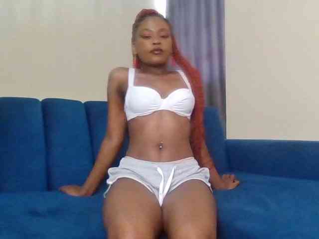 LillyGoddess webcam