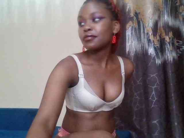 LillyGoddess webcam