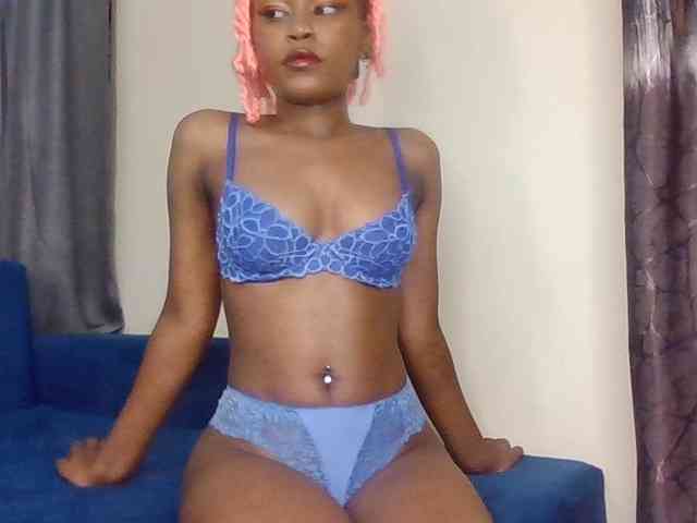 LillyGoddess webcam