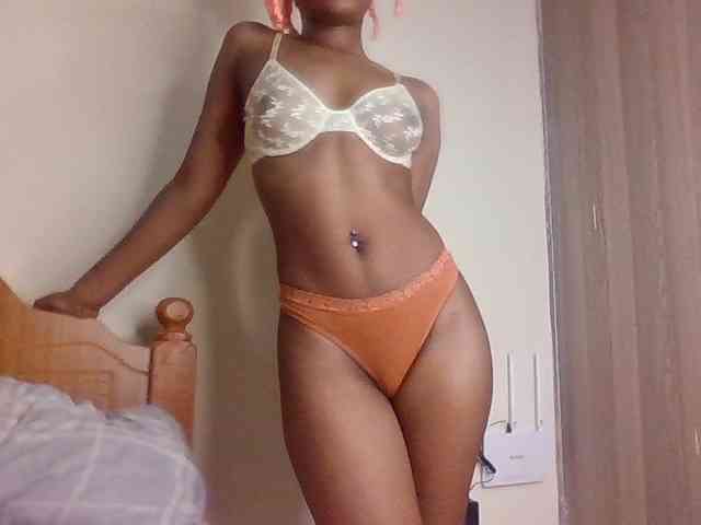 LillyGoddess webcam