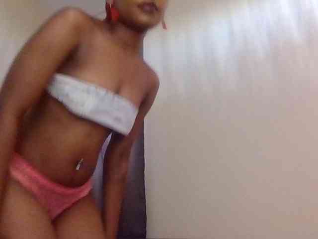 LillyGoddess webcam
