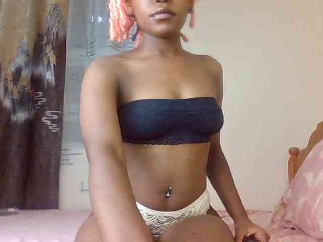 LillyGoddess webcam