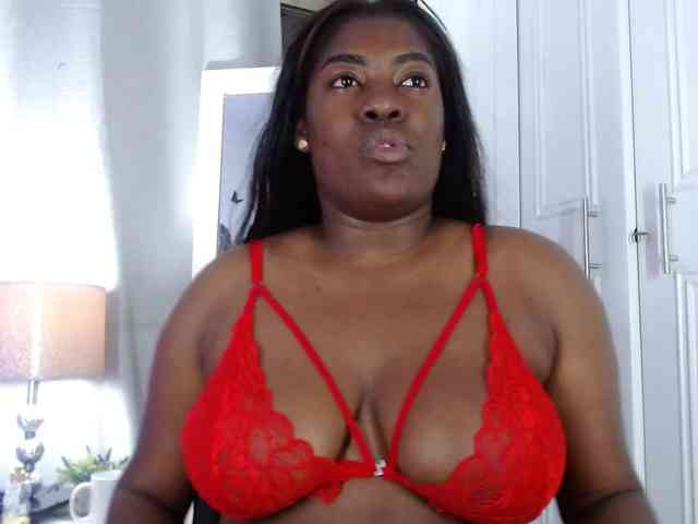 Bellatrix-Queen webcam
