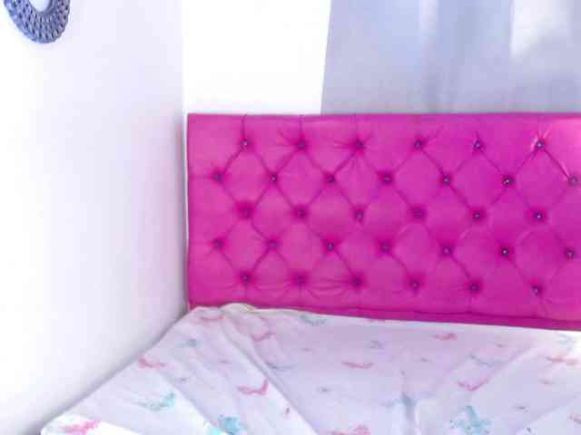 Bellatrix-Queen webcam