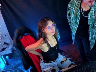 Aaronandelizabeth Porn Show