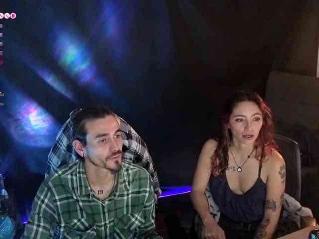 Aaronandelizabet... Live Webcam on BongaCams