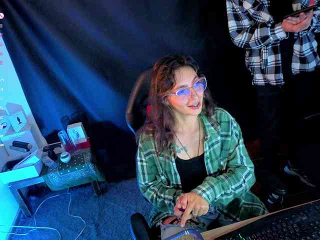 Aaronandelizabeth webcam