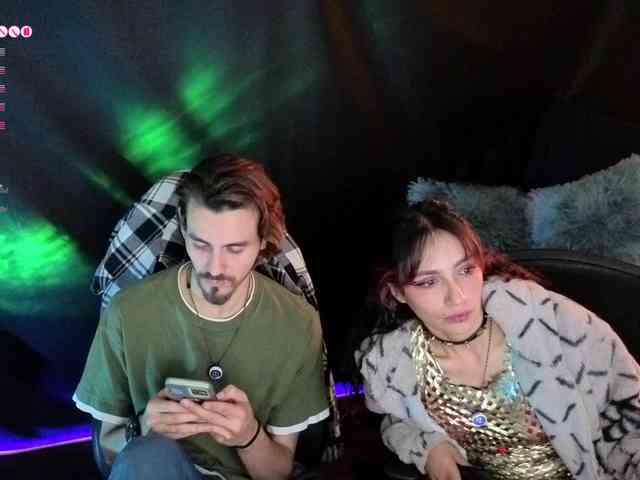 Aaronandelizabeth webcam