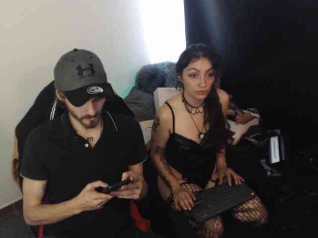 Aaronandelizabeth webcam