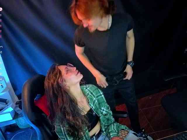 Aaronandelizabeth webcam