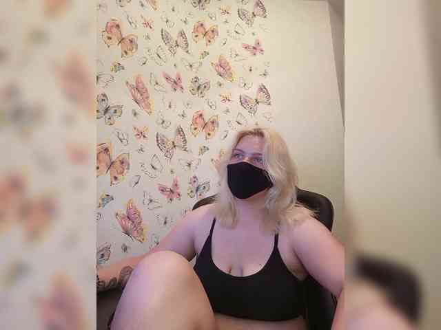 WhiteCrystal webcam