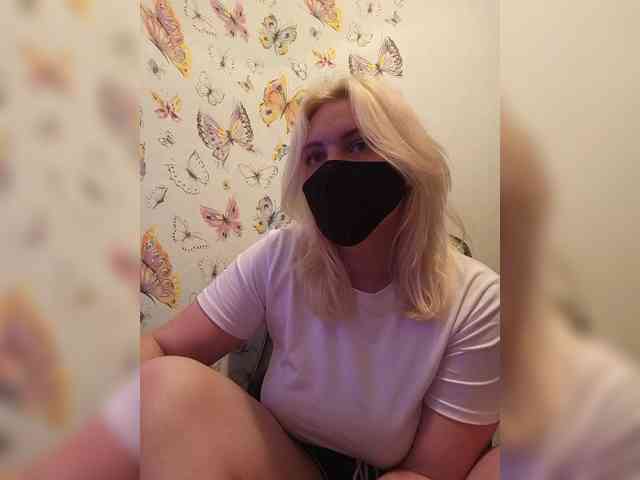 WhiteCrystal webcam