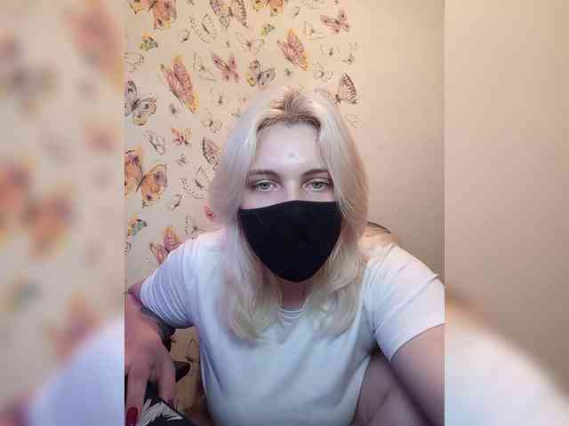 WhiteCrystal webcam