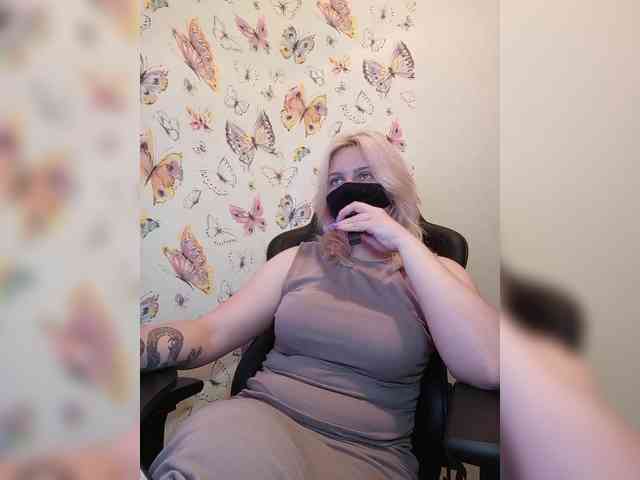 nude amateur webcam WhiteCrystal
