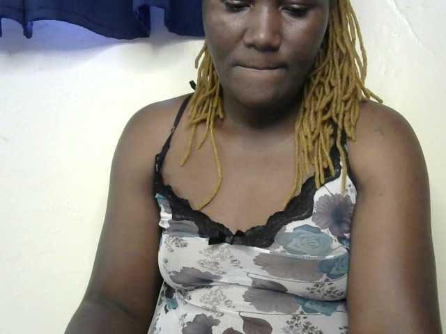 Discover Sexxyblacky from BongaCams