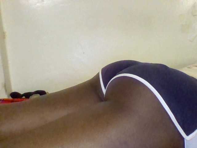 BongaCams Sexxyblacky is Freechat Sexxyblacky — LETS HAVE FUN DADDY 230 TKNS