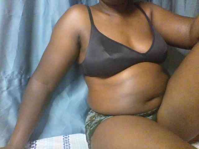 Sexxyblacky webcam