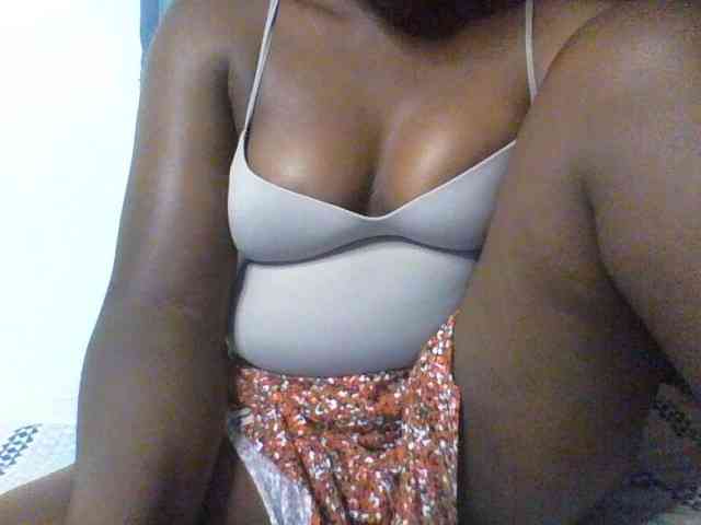 Sexxyblacky webcam