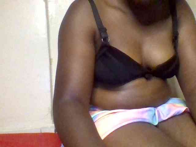 Sexxyblacky webcam
