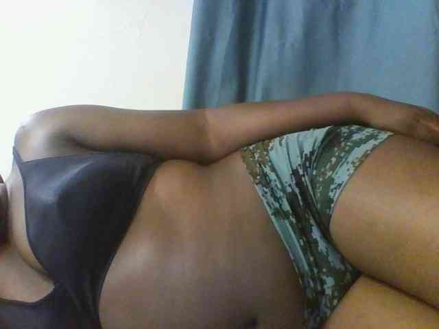 Sexxyblacky webcam