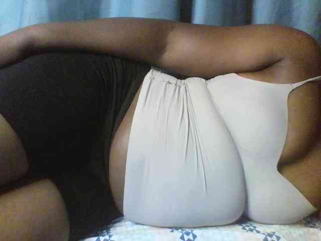 Sexxyblacky webcam