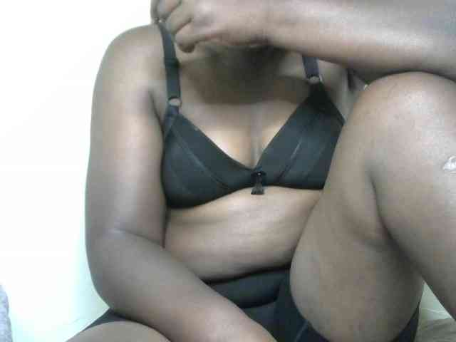 Sexxyblacky webcam