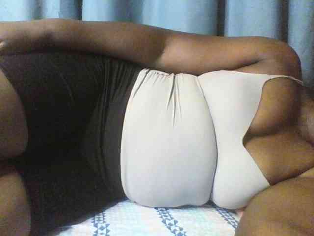 Sexxyblacky webcam