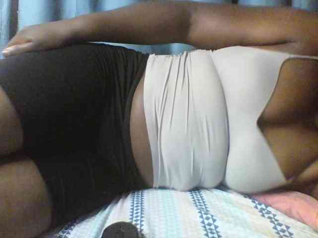Sexxyblacky webcam