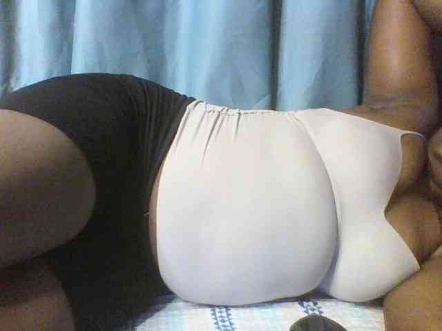 Sexxyblacky webcam