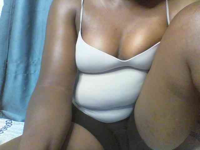 Sexxyblacky webcam