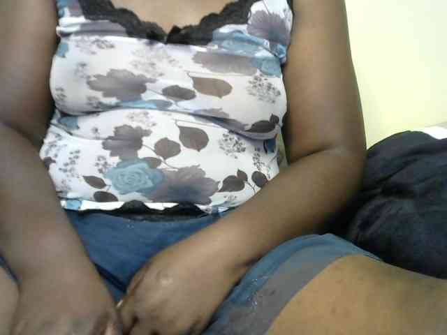 Sexxyblacky webcam