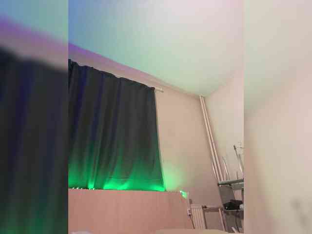 LiaRobinson webcam
