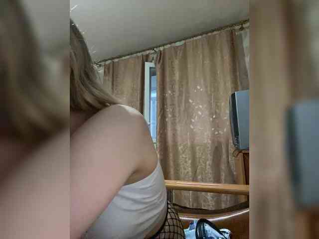 LiaRobinson Live Webcam on BongaCams