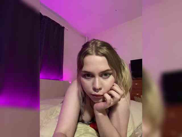 LiaRobinson webcam