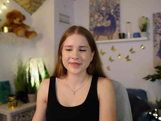 EmilyBlake webcam