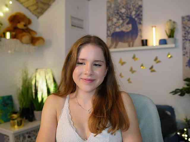 EmilyBlake webcam