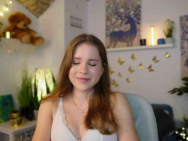 EmilyBlake webcam