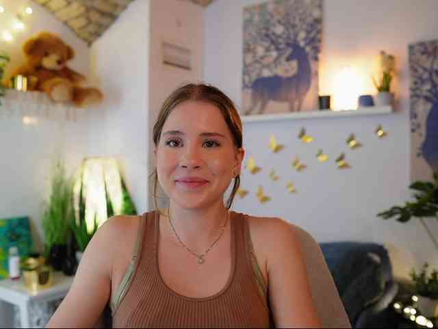 EmilyBlake webcam