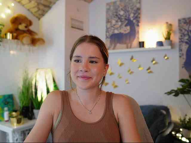 EmilyBlake webcam