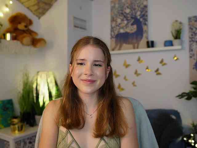 EmilyBlake webcam