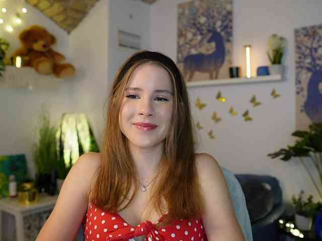 EmilyBlake webcam