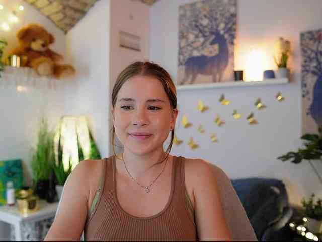 EmilyBlake webcam