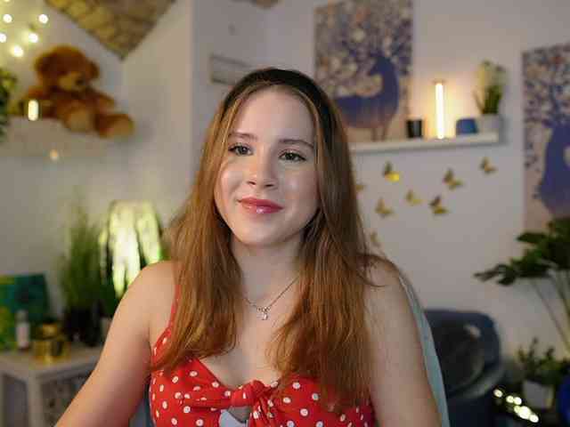EmilyBlake webcam