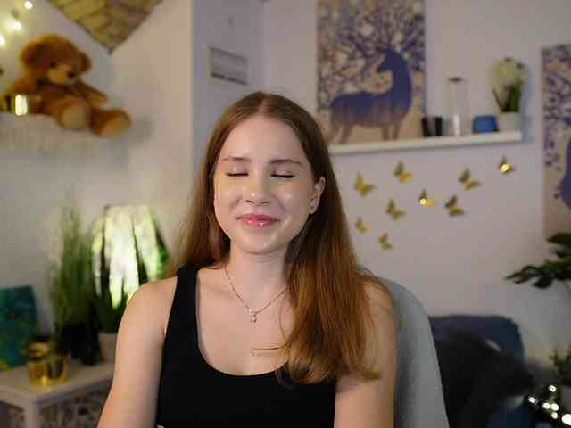 EmilyBlake webcam